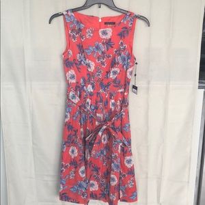 Tommy Hilfiger size 6 floral pleated dress red NWT